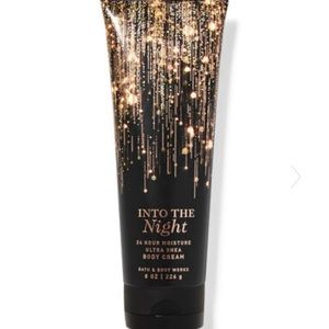 NEW Bath and Body Works body cream